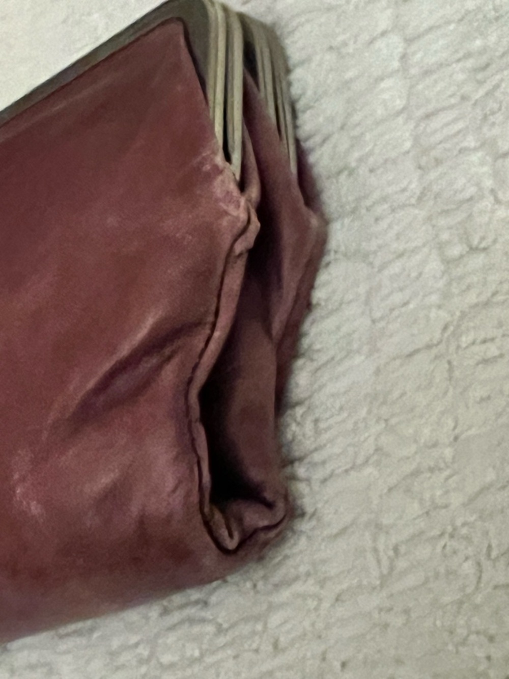 Hobo International Lauren burgundy, leather Double Frame Clutch Wallet - Picture 9 of 10